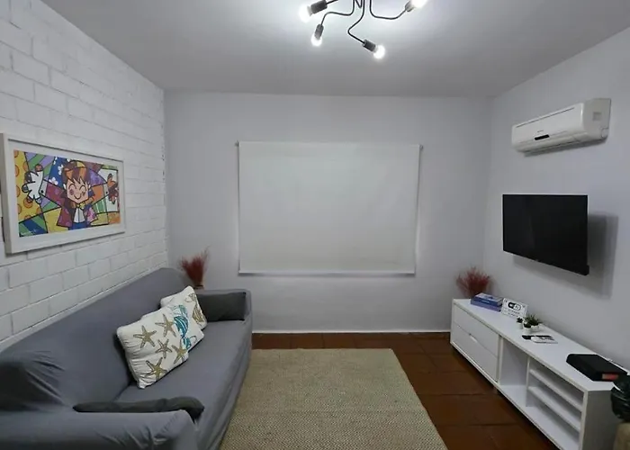 Apartamento para 6 pessoas, Praia Enseada-Guarujá próximo da praia